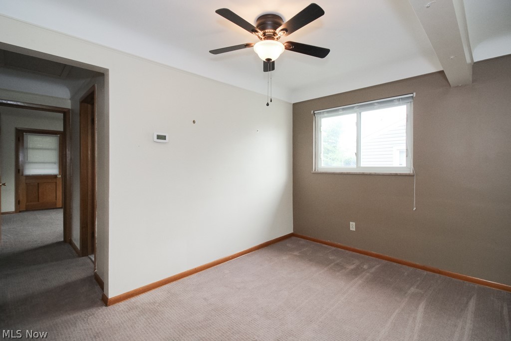 2918 Snow Road Cleveland, OH 44134 - Photo 11 of 28