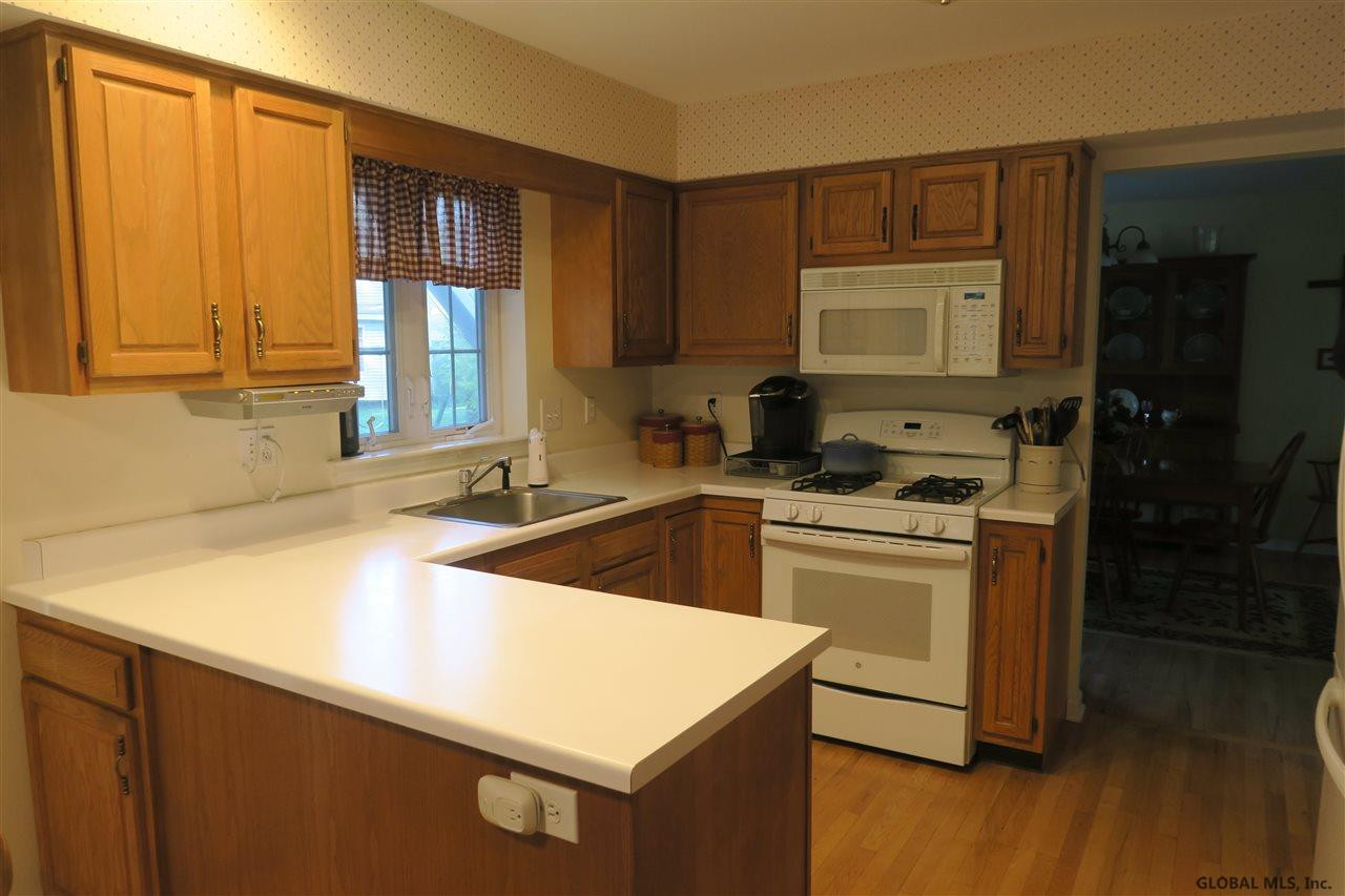 36 Maywood Road Bethlehem, NY 12054 - Photo 11 of 38 Photo 11