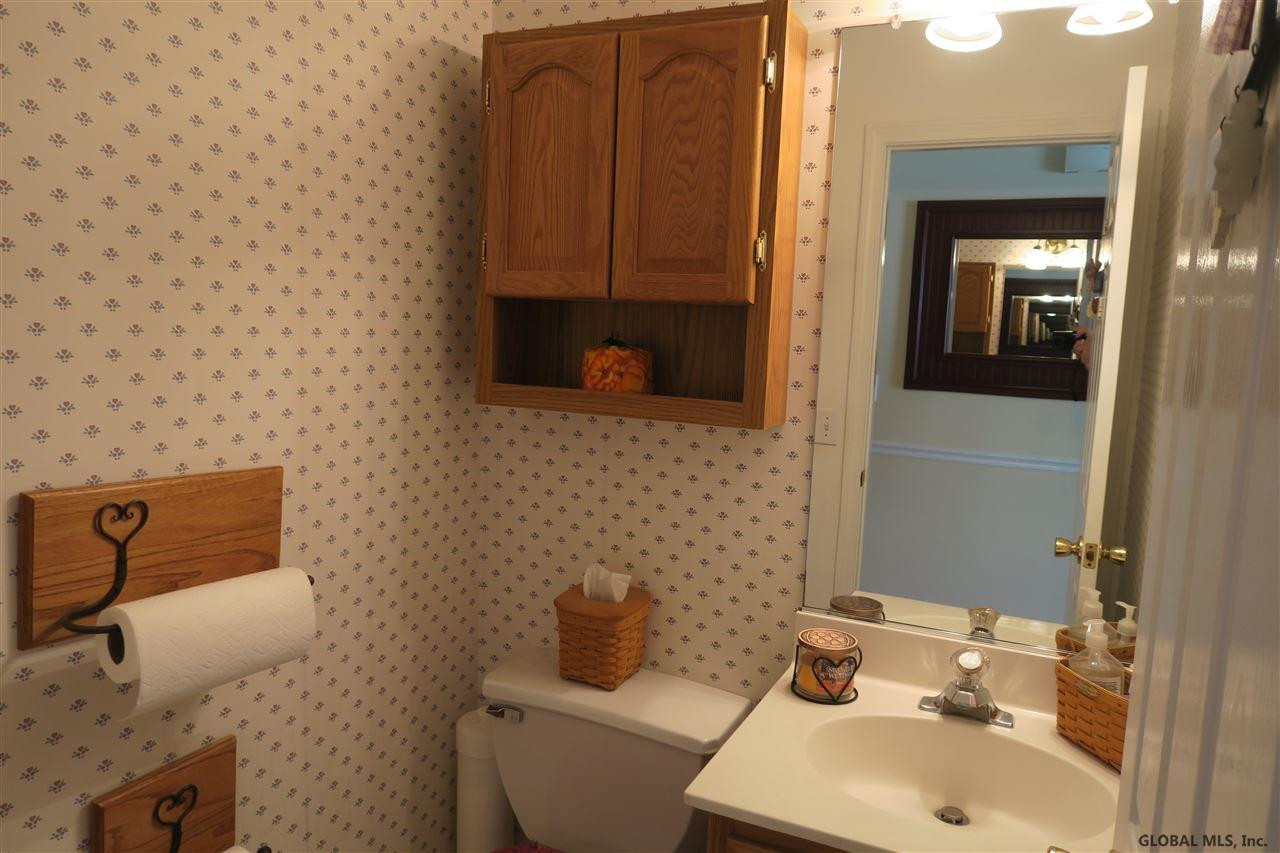 36 Maywood Road Bethlehem, NY 12054 - Photo 16 of 38 Photo 16