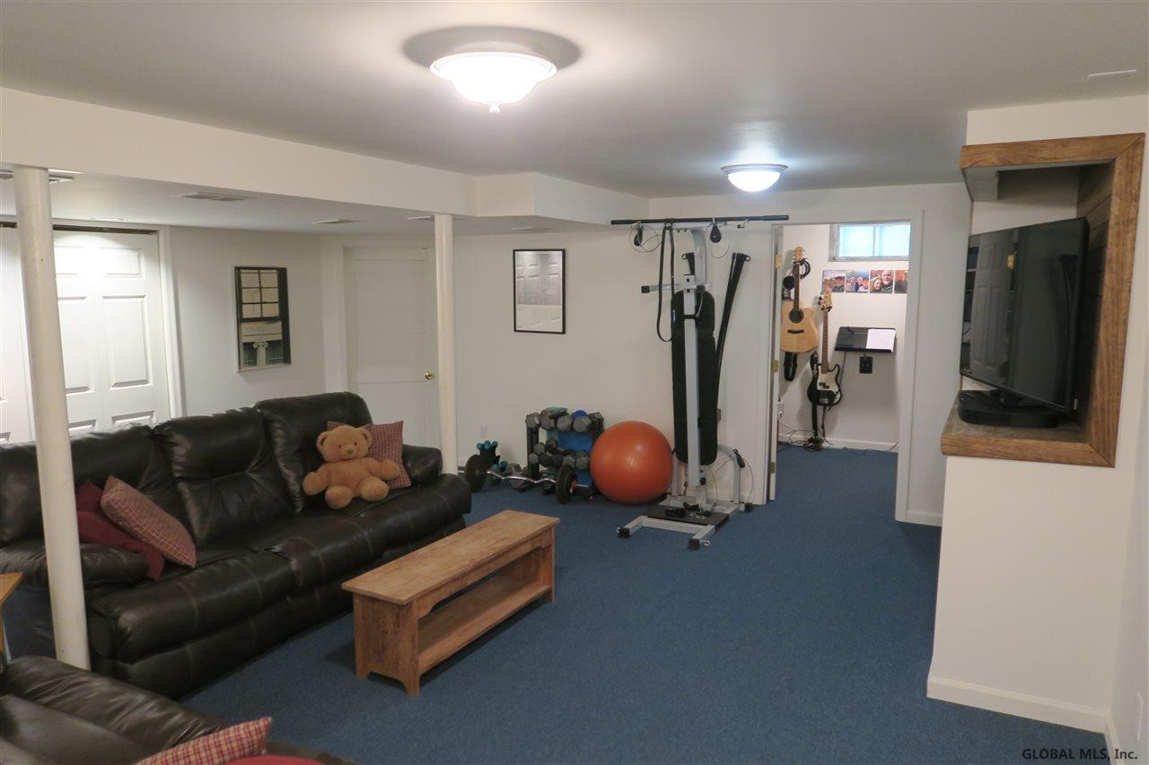 36 Maywood Road Bethlehem, NY 12054 - Photo 28 of 38 Photo 28
