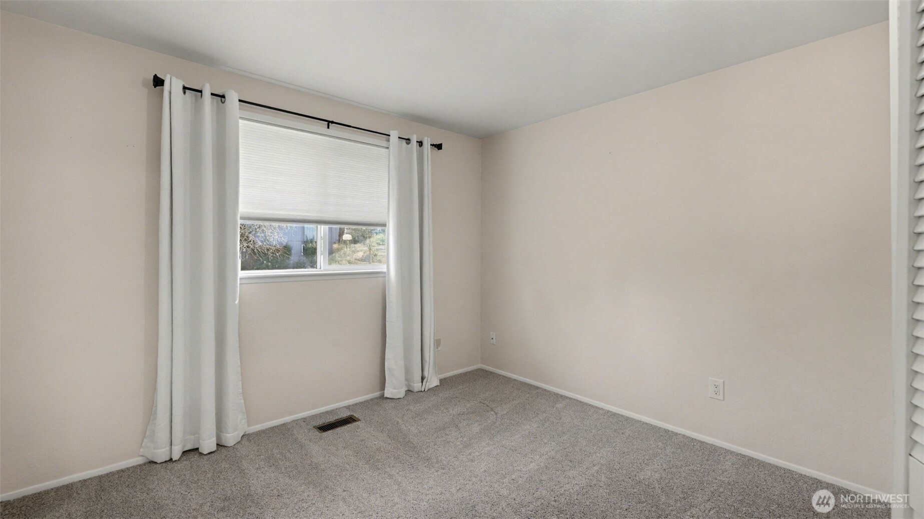 17815 152nd Place Southeast Renton, WA 98058 - Photo 18 of 30