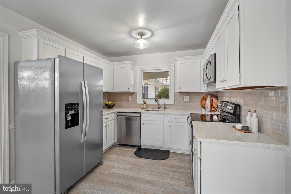 13301 Rockview Court Silver Spring, MD 20906 - Photo 9 of 28