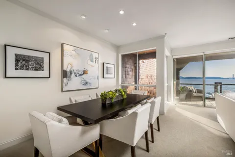 $3,177,000 | 403 Paradise Drive, Tiburon, CA 94920