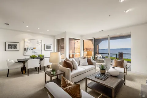 $3,177,000 | 403 Paradise Drive, Tiburon, CA 94920