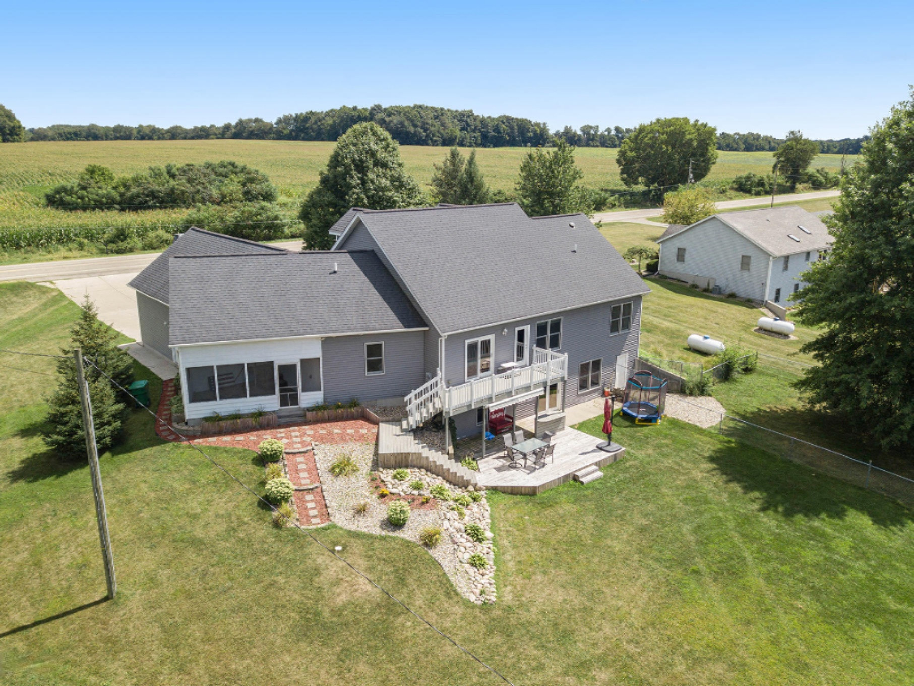 68344 Cassopolis Road Edwardsburg, MI 49112 - Photo 11 of 36 DJI_0418