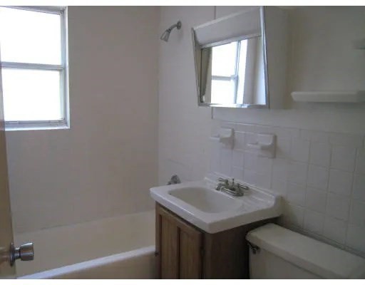 29 Jacqueline Road, Unit E Waltham, MA 02452 - Photo 7 of 7