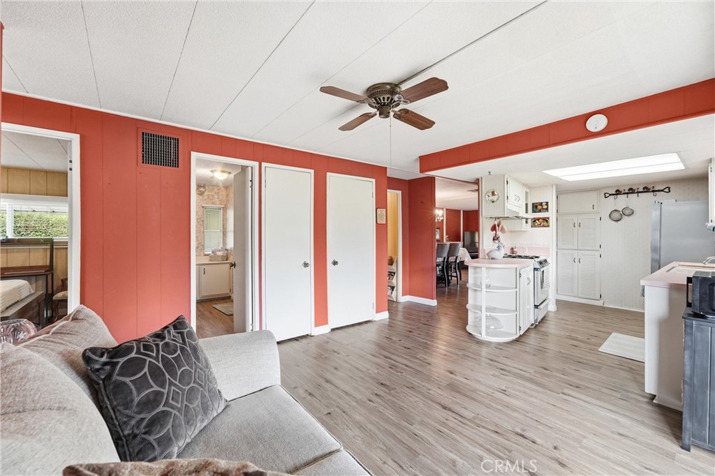 14851 Jeffrey Road, Unit 192 Irvine, CA 92618 - Photo 23 of 56 Gallery Image 23
