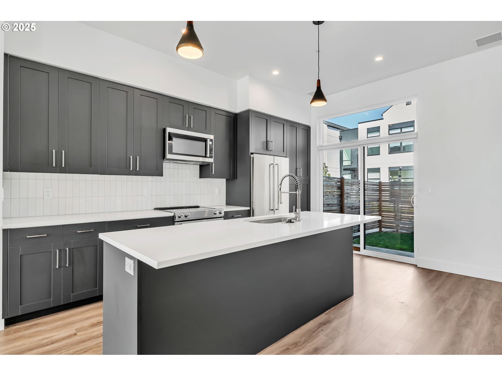 193 East 20th Avenue Eugene, OR 97405 - Photo 13 of 39