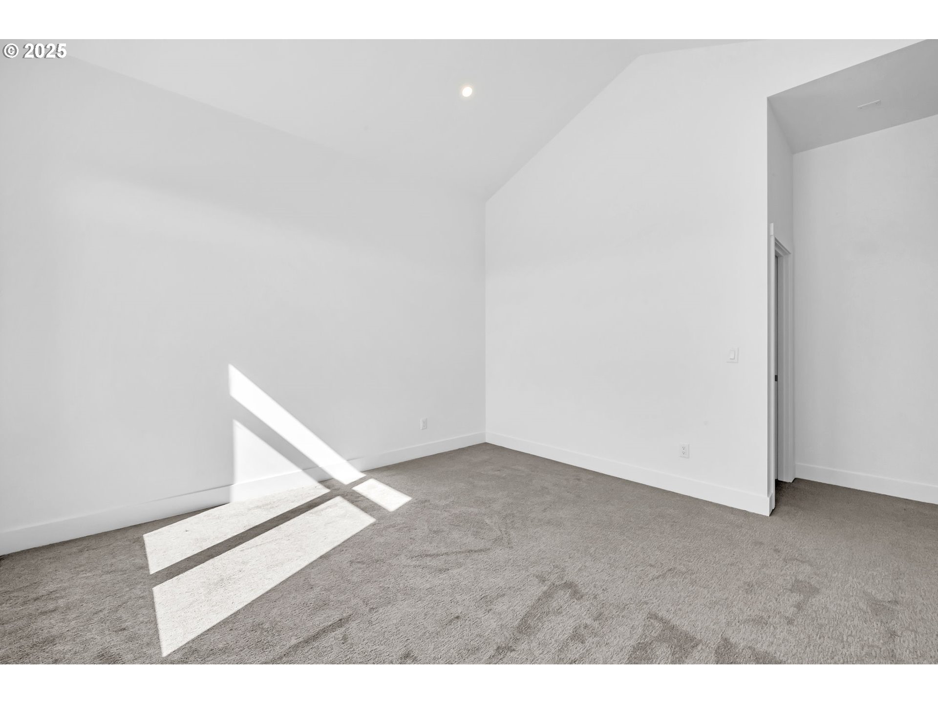 193 East 20th Avenue Eugene, OR 97405 - Photo 28 of 39