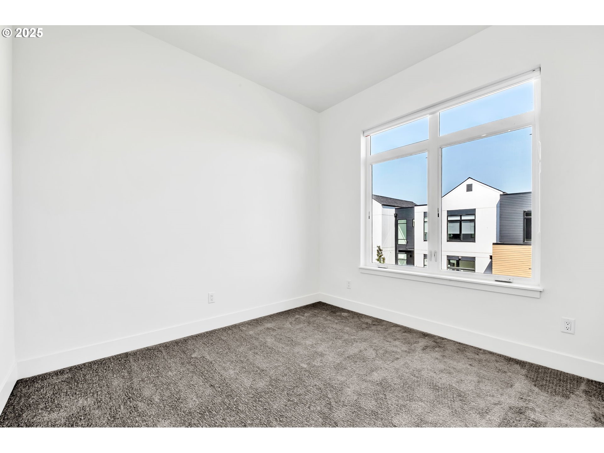 193 East 20th Avenue Eugene, OR 97405 - Photo 34 of 39