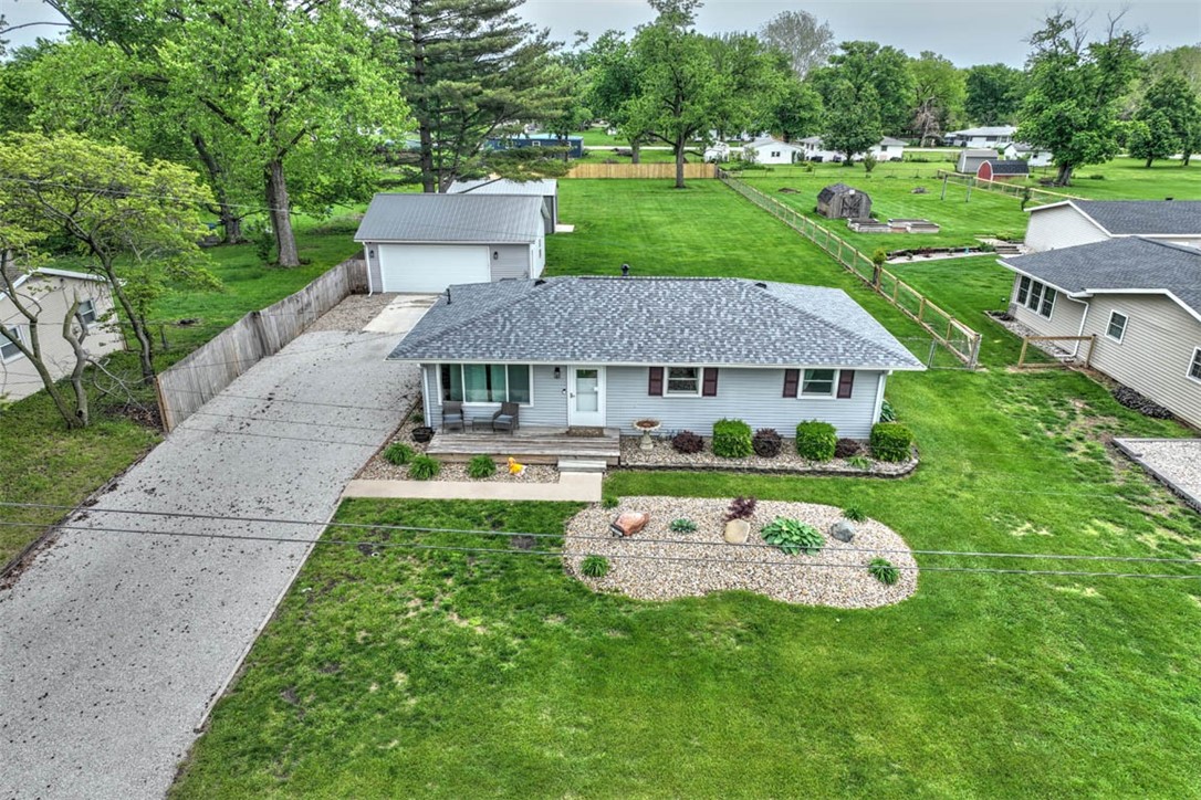 3470 Martha Drive Decatur, IL 62521 - Photo 2 of 26 Gallery Image 2