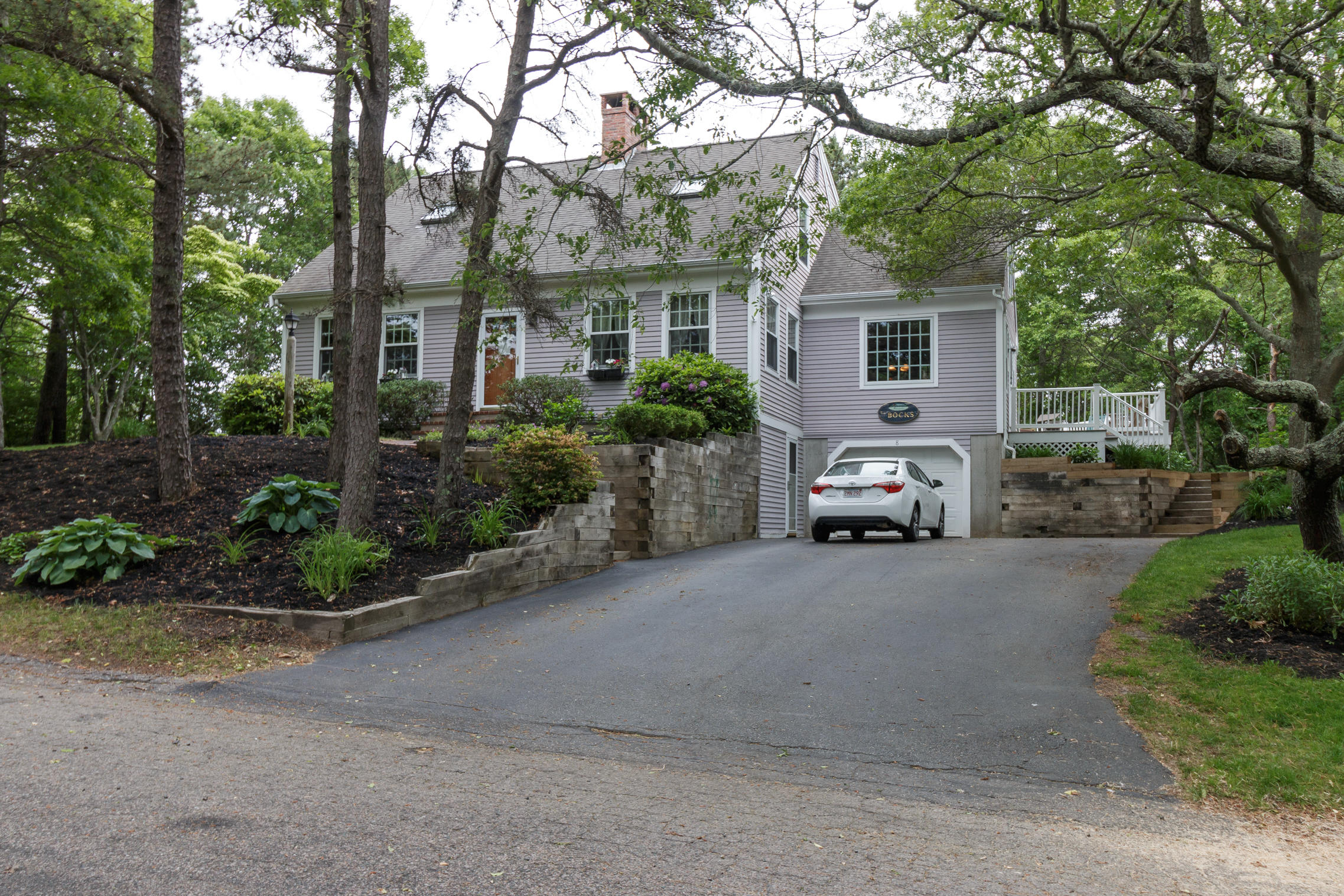 8 Naushon Road Sagamore Beach, MA 02562 - Photo 3 of 35 WeichertRealty-0139