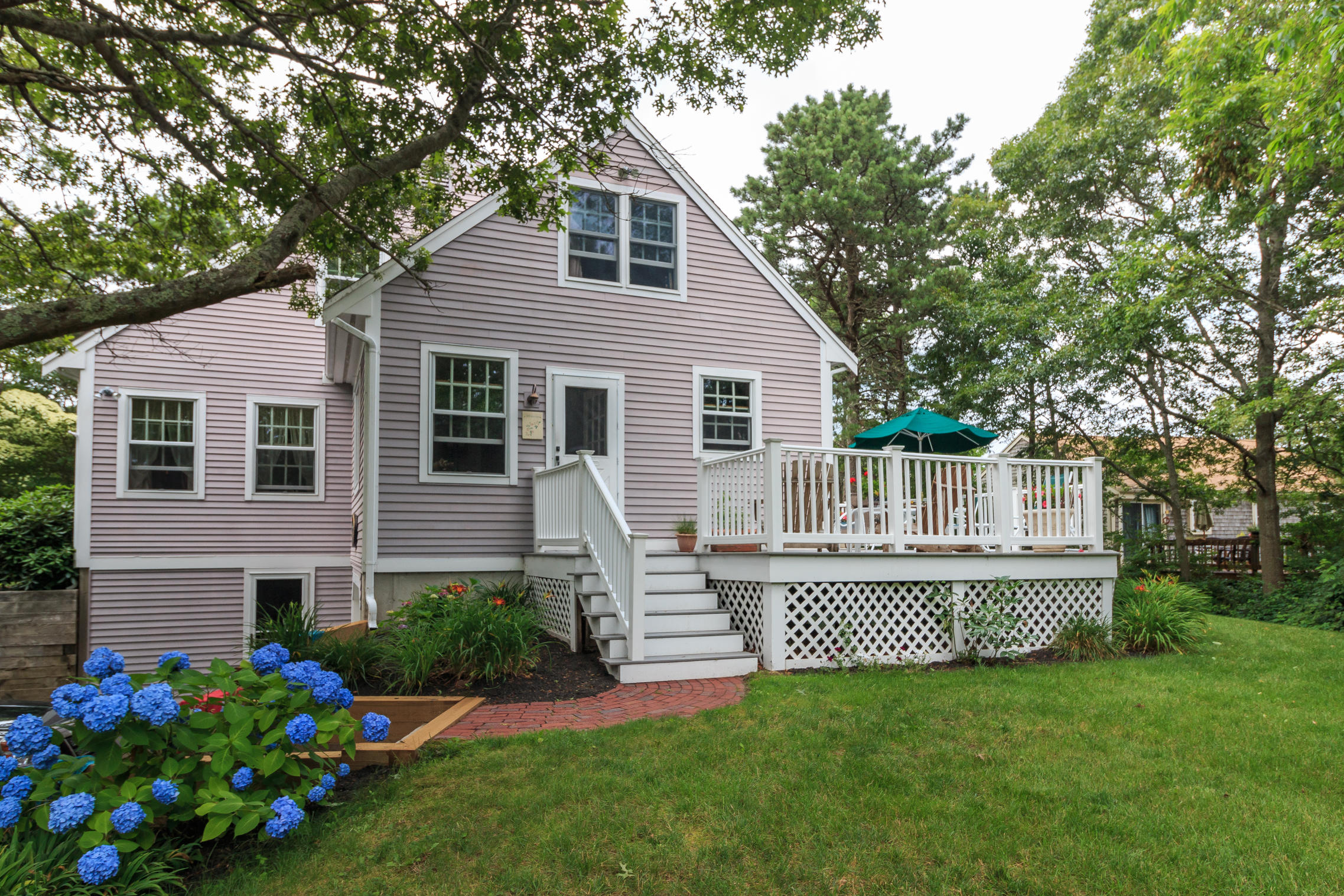 8 Naushon Road Sagamore Beach, MA 02562 - Photo 6 of 35 WeichertRE-1750