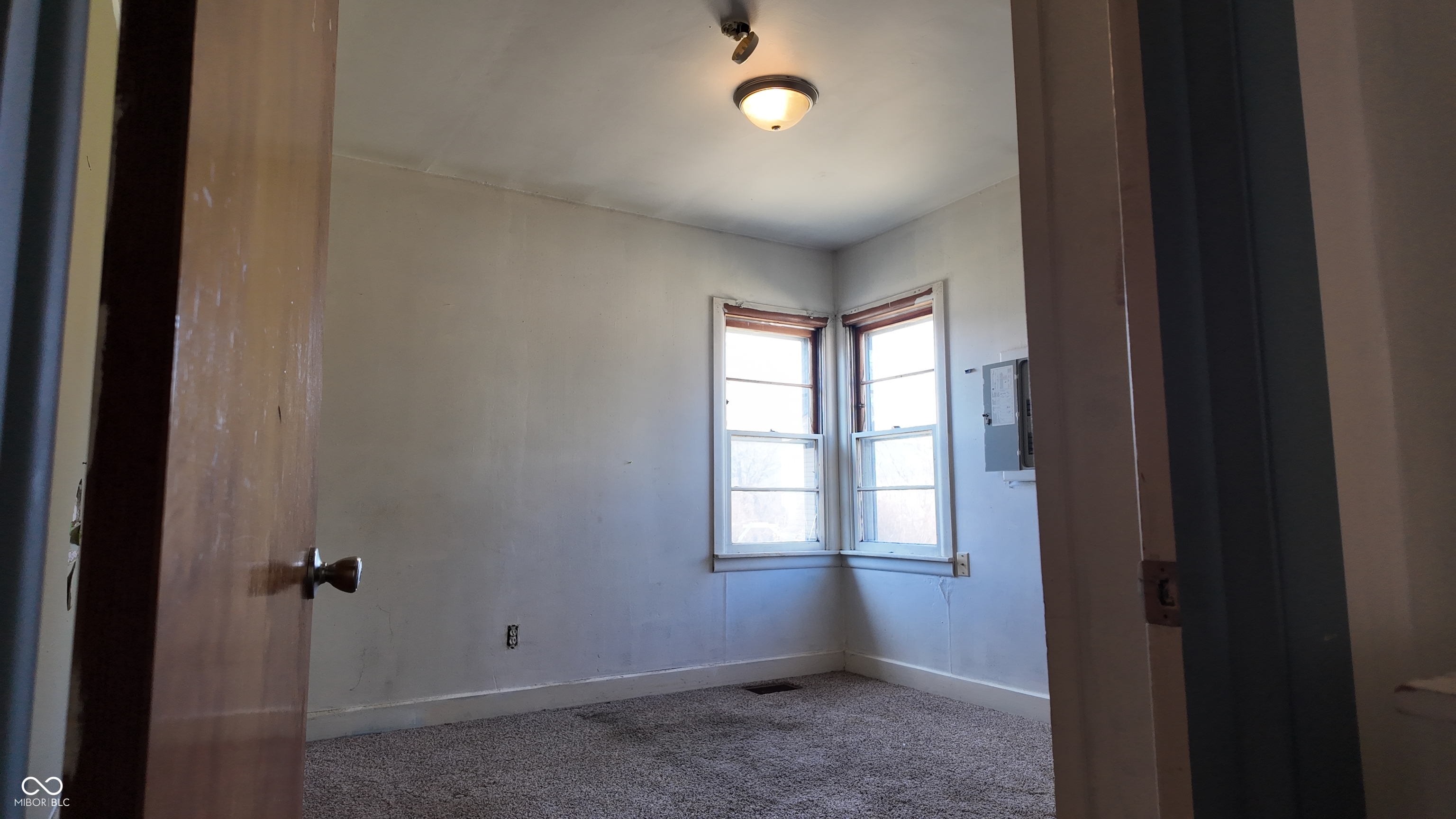 4115 South Butler Avenue Indianapolis, IN 46203 - Photo 11 of 26