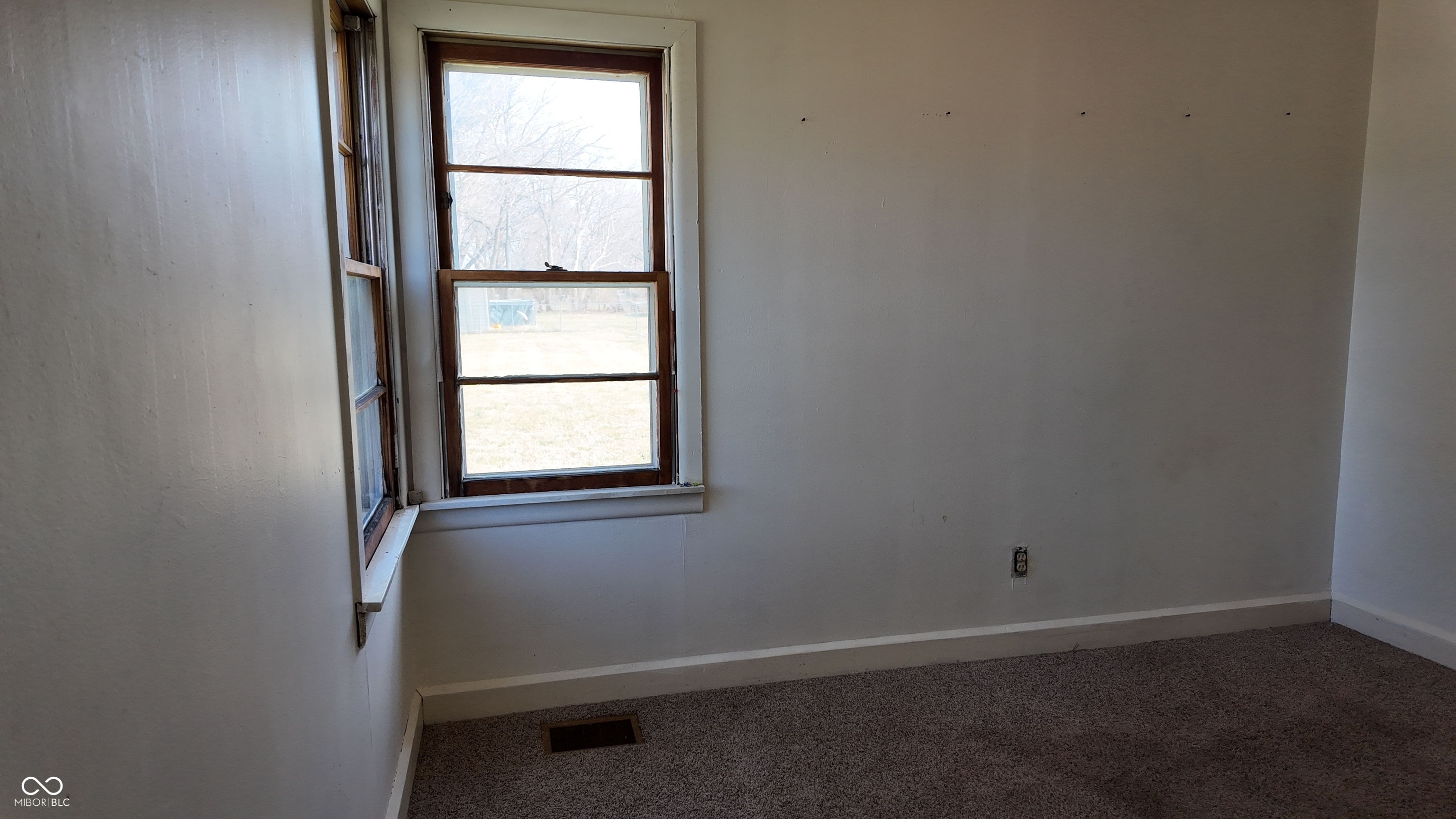 4115 South Butler Avenue Indianapolis, IN 46203 - Photo 5 of 26