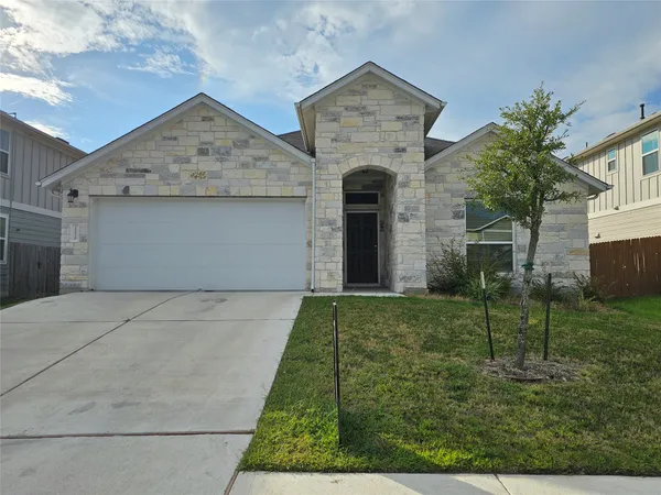 $2,475 | 10220 Laurie Lane, Austin, TX 78747