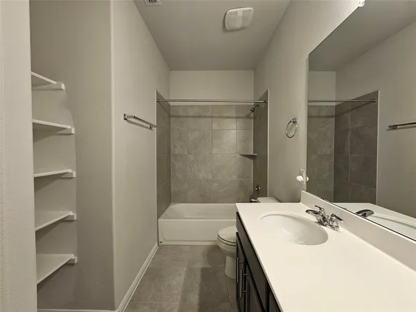 $2,475 | 10220 Laurie Lane, Austin, TX 78747