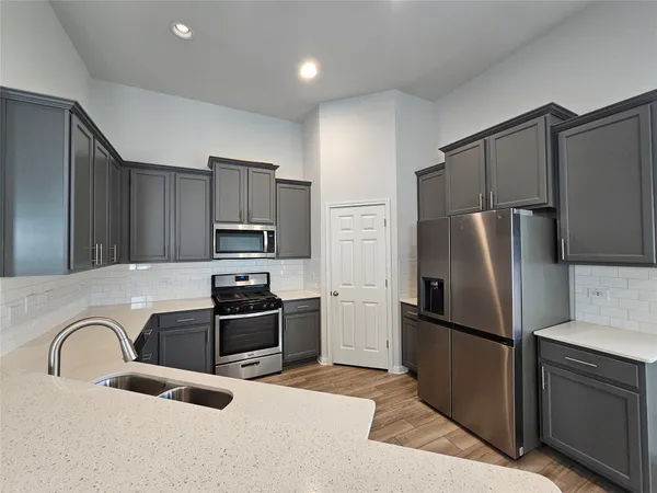 $2,475 | 10220 Laurie Lane, Austin, TX 78747