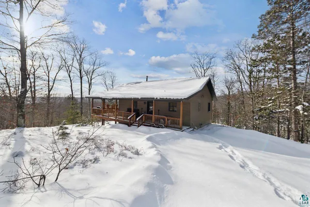 $529,000 | 28255 Friendly Valley Road, Washburn, WI 54891