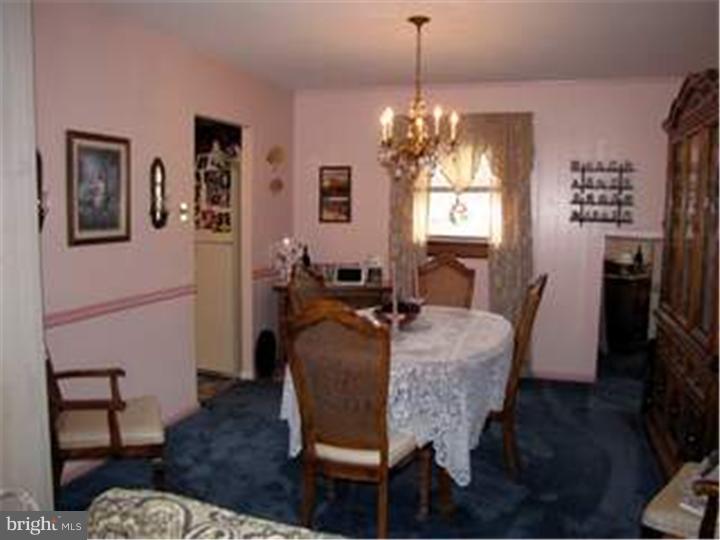 3 Wexford Road Gibbsboro, NJ 08026 - Photo 3 of 19 Dining Room