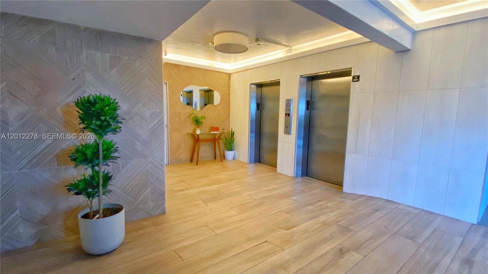1331 Lincoln Road, Unit 702 Miami Beach, FL 33139 - Photo 24 of 30
