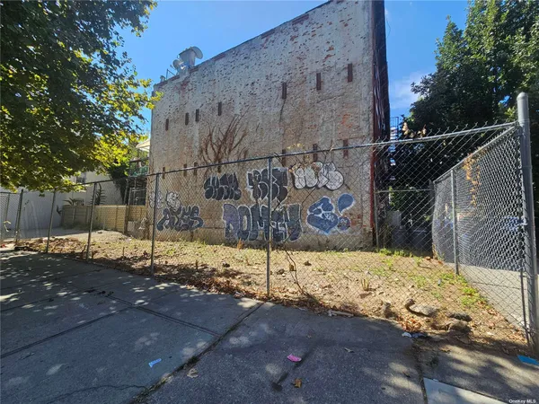 $320,000 | 1342 Herkimer Street | Bedford-Stuyvesant