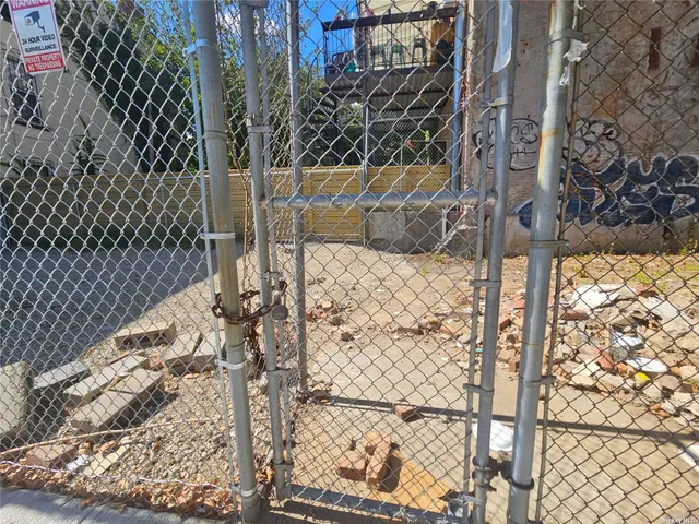 $320,000 | 1342 Herkimer Street | Bedford-Stuyvesant