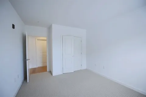 $3,995 | 16 Miner Street, Unit 205, Boston, MA 02215