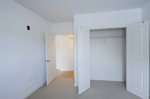 16 Miner Street, Unit 205 Boston, MA 02215 - Photo 8 of 14