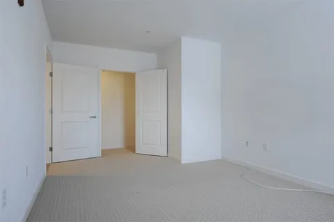 $3,995 | 16 Miner Street, Unit 205, Boston, MA 02215