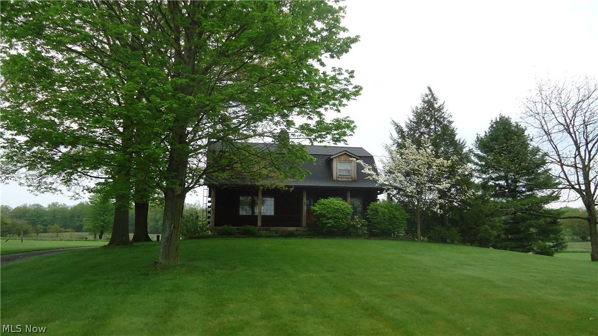 10700 Lair Road Northeast Alliance, OH 44601 - Photo 2 of 30 huge yard!