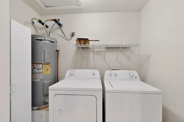 $1,350 | 150 Lobo Lane, Unit B, Little Elm, TX 75068