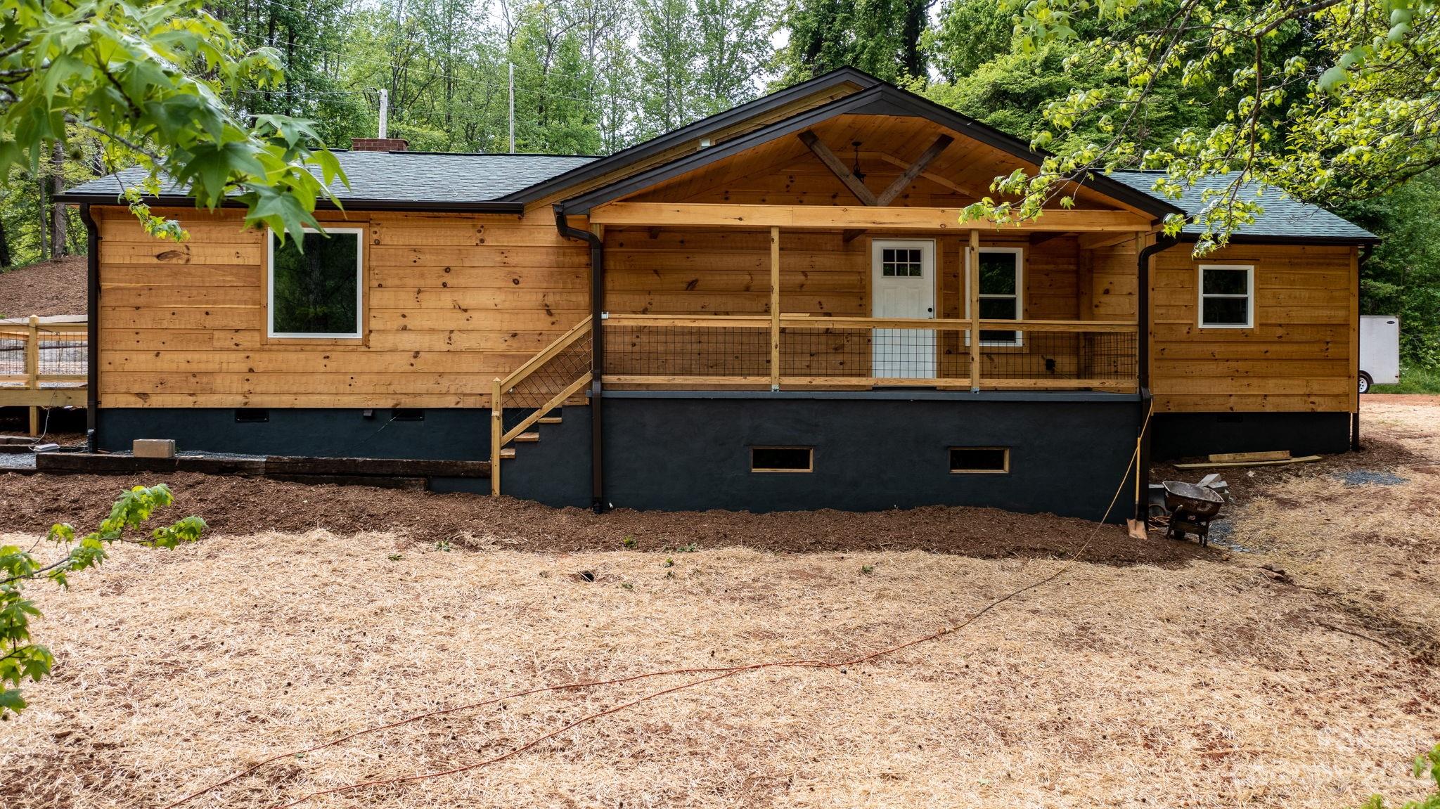 7494 Watershed Road Morganton, NC 28655 - Photo 18 of 25 Gallery Image 18