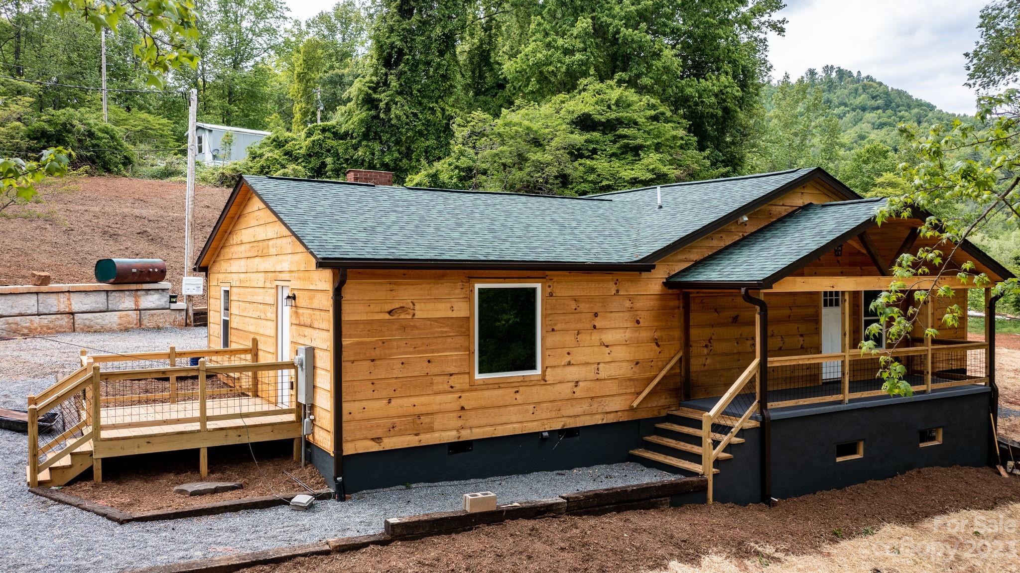 7494 Watershed Road Morganton, NC 28655 - Photo 19 of 25 Gallery Image 19