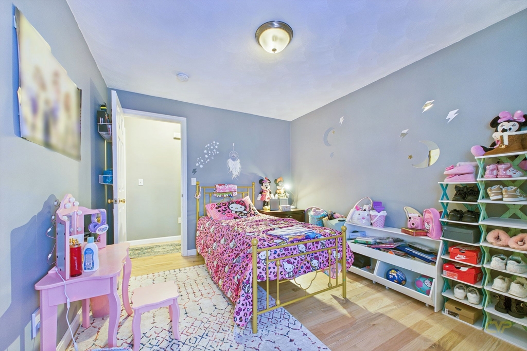 212 Haffards Street Fall River, MA 02723 - Photo 8 of 30