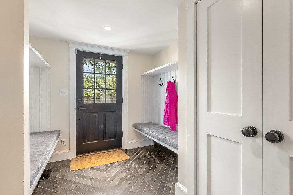 27 Boulder Brook Road Wellesley, MA 02481 - Photo 29 of 41 a bed room with a bed and a window