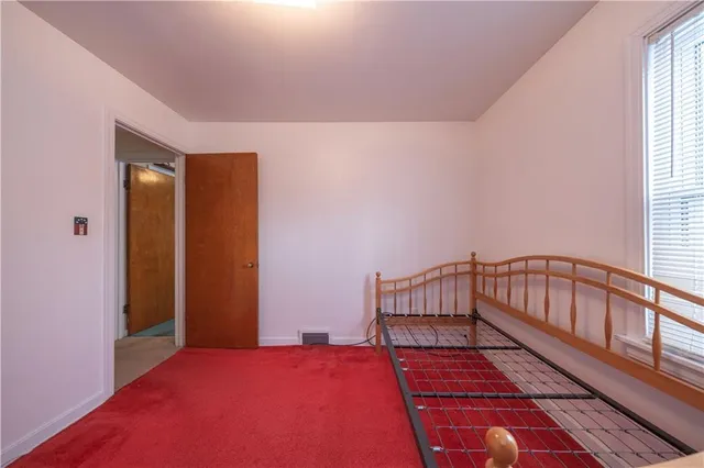 $315,000 | 30 Crystal Place, Oakmont, PA 15139