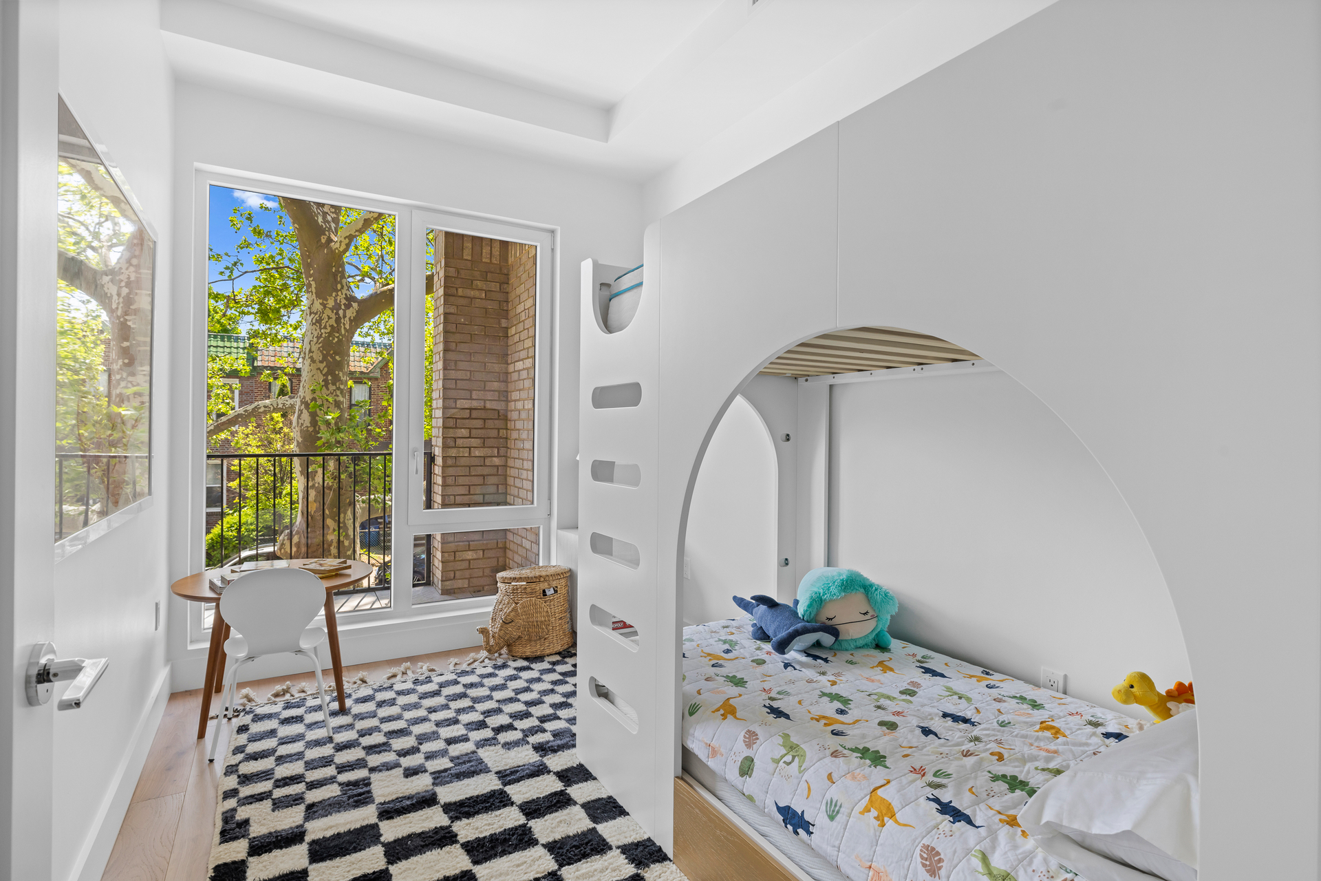 373 Rutland Road, Unit 1A Brooklyn, NY 11225 - Photo 9 of 17