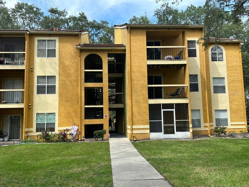 5291 Images Circle, Unit 207 Kissimmee, FL 34746 - Photo 2 of 24