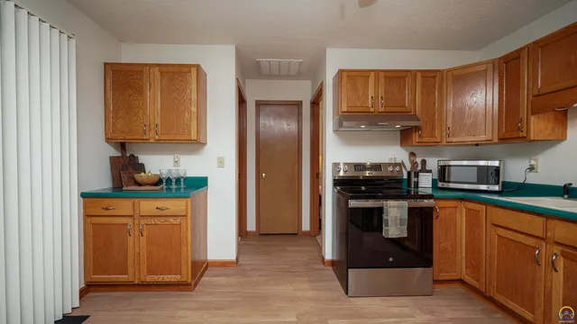 $179,950 | 1533 Euclid Avenue, Horton, KS 66439