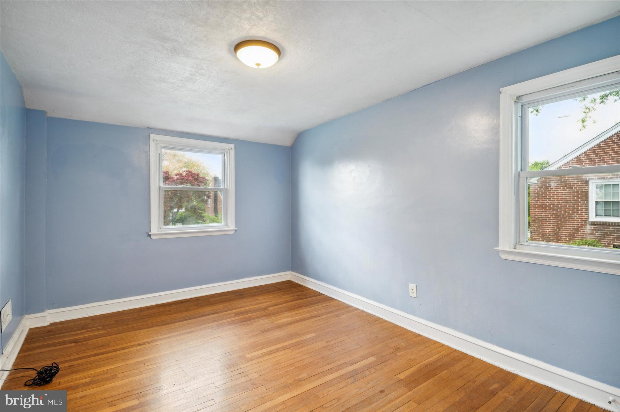 27 Rolling Road Claymont, DE 19703 - Photo 11 of 17