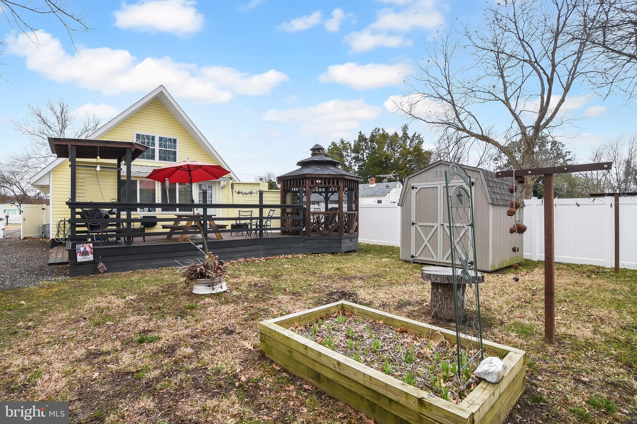115 Nelson Street Colonial Beach, VA 22443 - Photo 34 of 45 Backyard