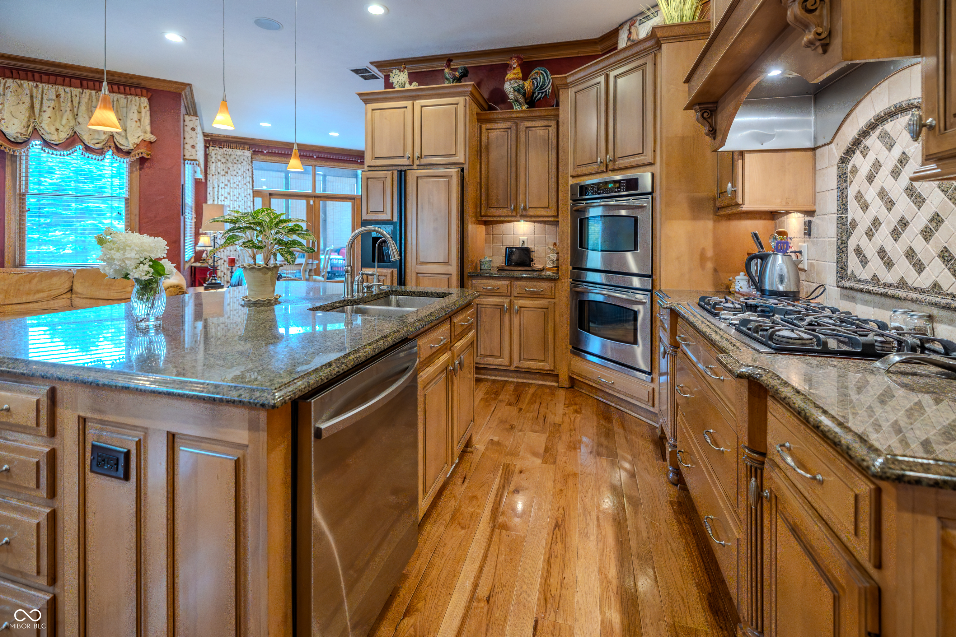 15239 Geist Ridge Drive Fishers, IN 46040 - Photo 12 of 58 Gallery Image 12
