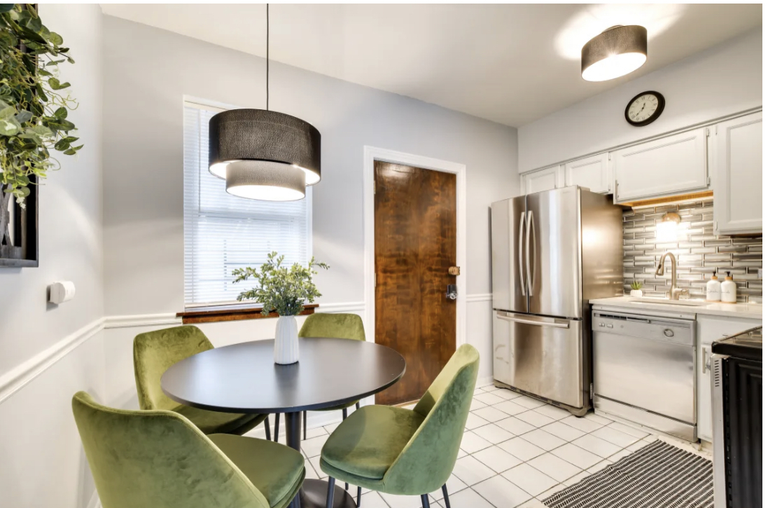 1931 North Howe Street, Unit 2W Chicago, IL 60614 - Photo 11 of 16