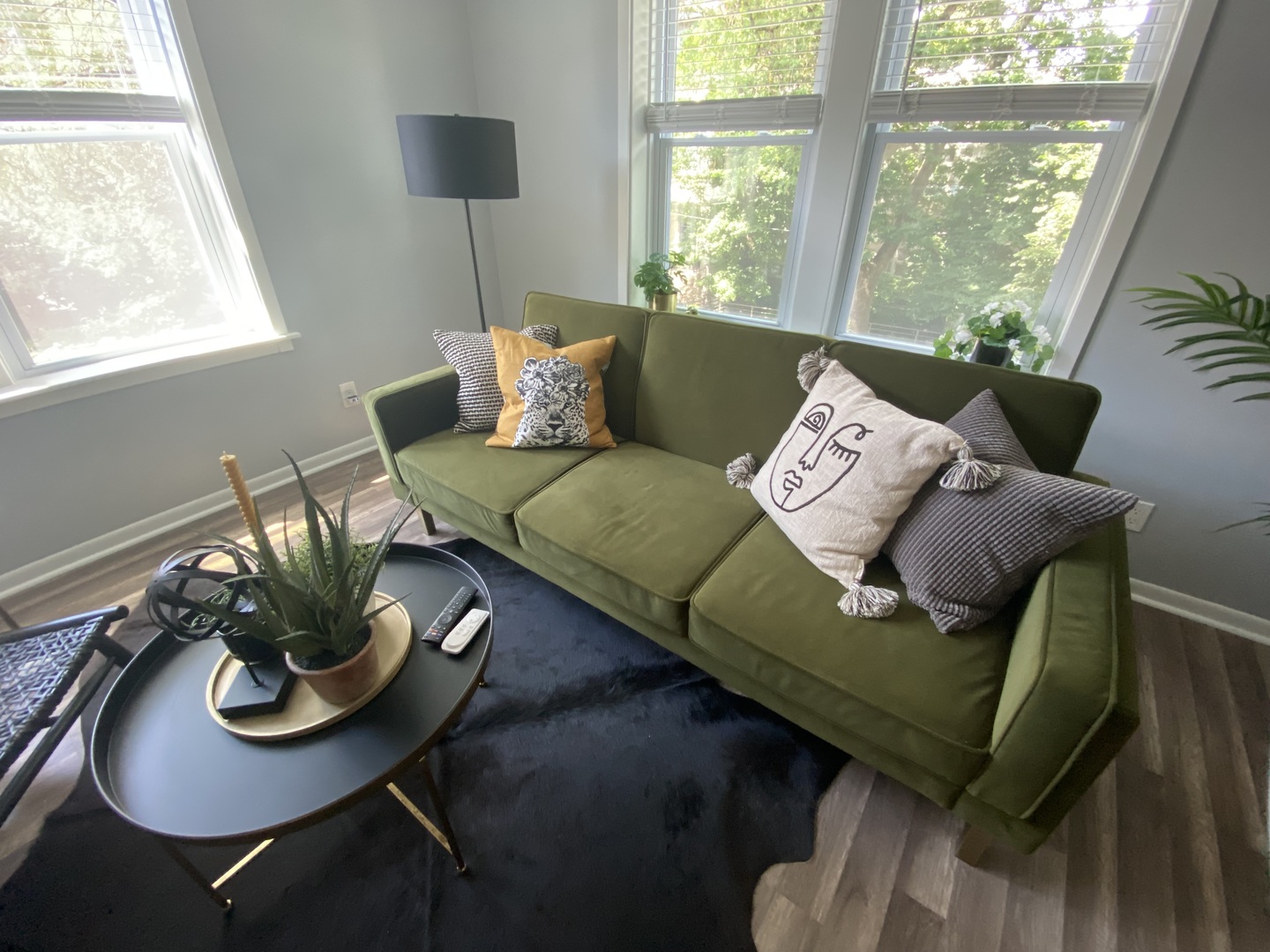 1931 North Howe Street, Unit 2W Chicago, IL 60614 - Photo 5 of 16