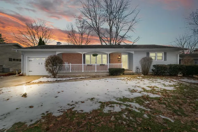 $369,900 | 255 Chapin Street, Columbus, WI 53925