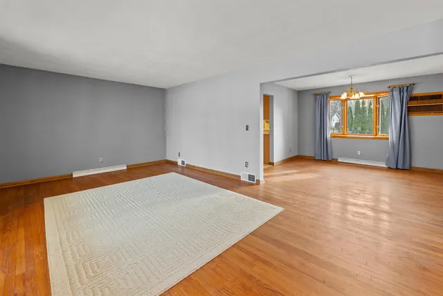 $369,900 | 255 Chapin Street, Columbus, WI 53925