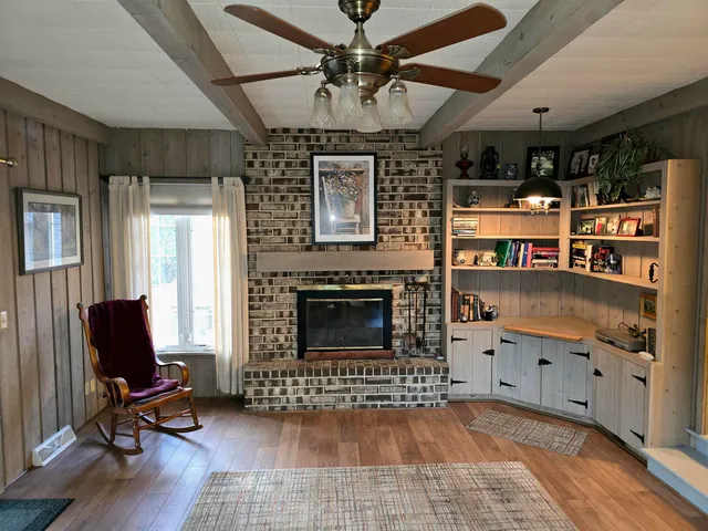 $379,900 | 255 Chapin Street, Columbus, WI 53925