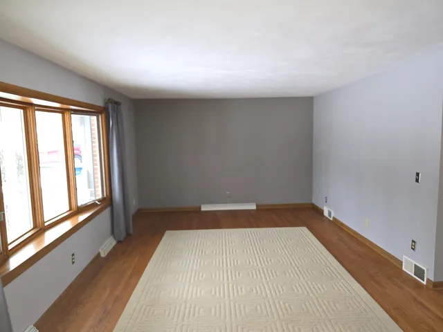 $369,900 | 255 Chapin Street, Columbus, WI 53925