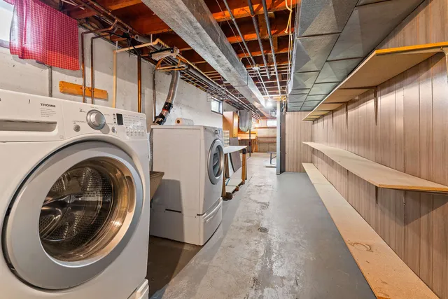 $369,900 | 255 Chapin Street, Columbus, WI 53925